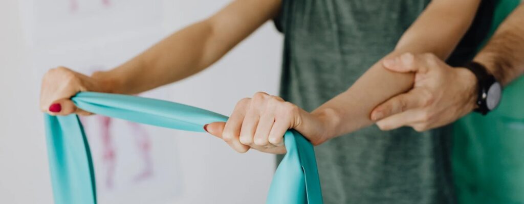 Case study – Online Physiotherapy and Frozen Shoulder